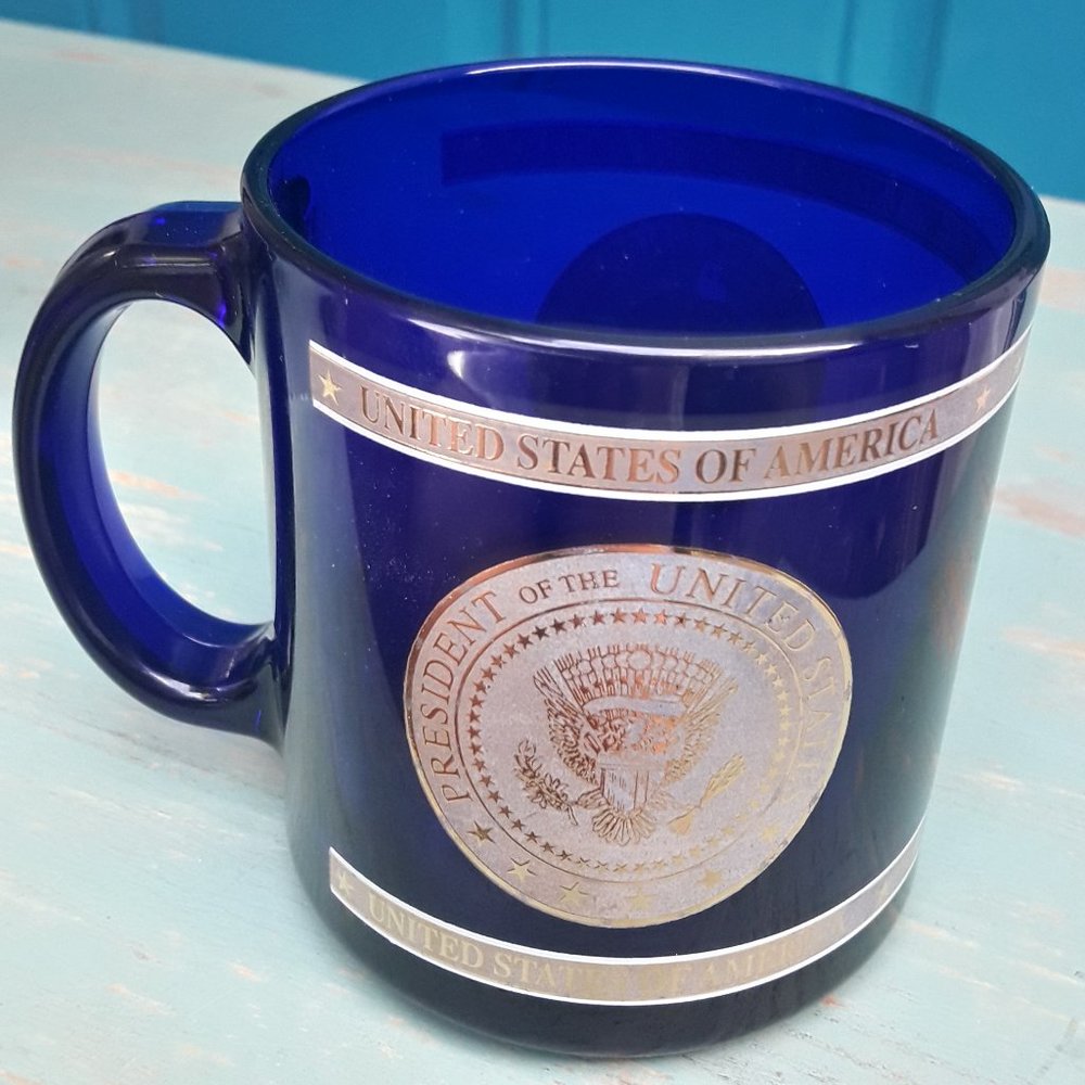 Mug President of the United States Cobalt Blue Glass Coffee Cup Gift for Him Man - Picture 3 of 13